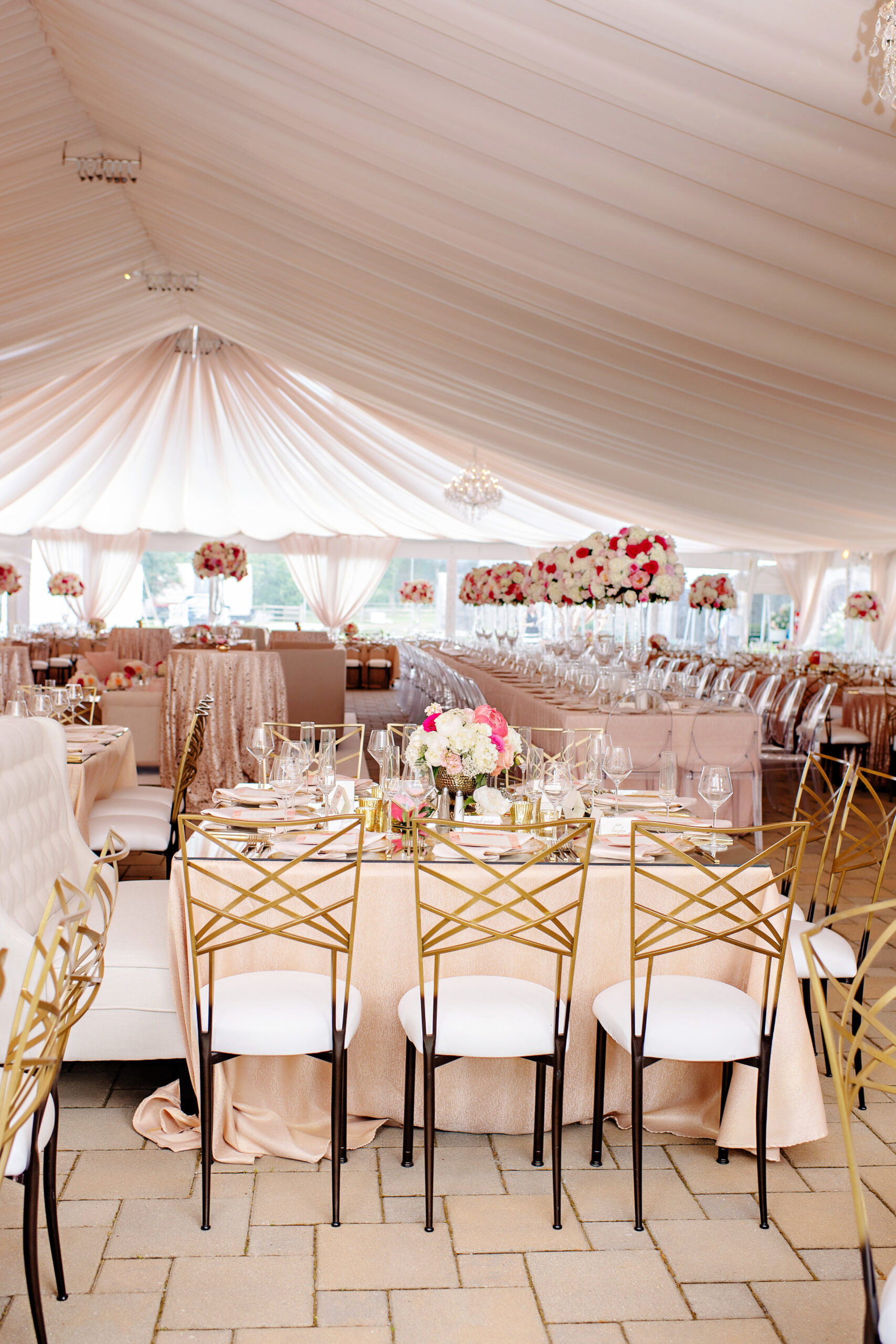  Cincinnati Greenacres Art Center wedding with blush, magenta, white bridesmaids bouquets by Yellow Canary 