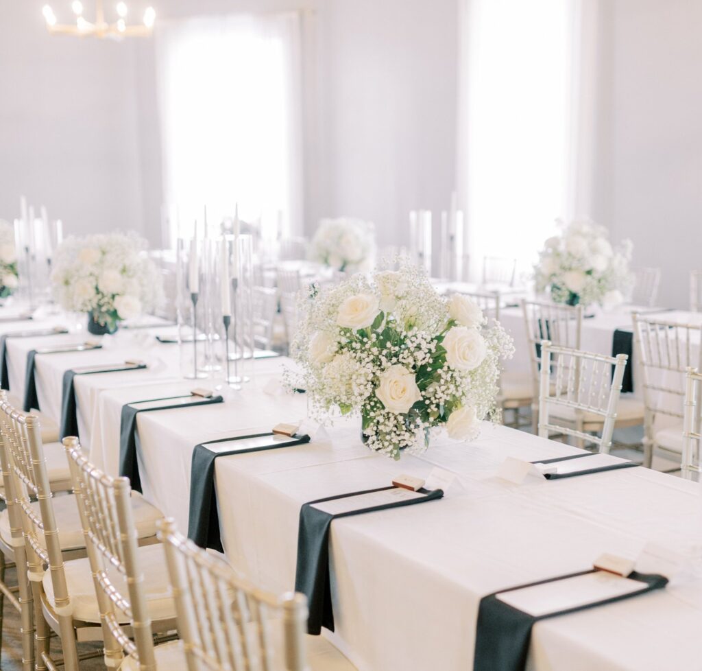 Table setting in black and white for Hotel Covington wedding