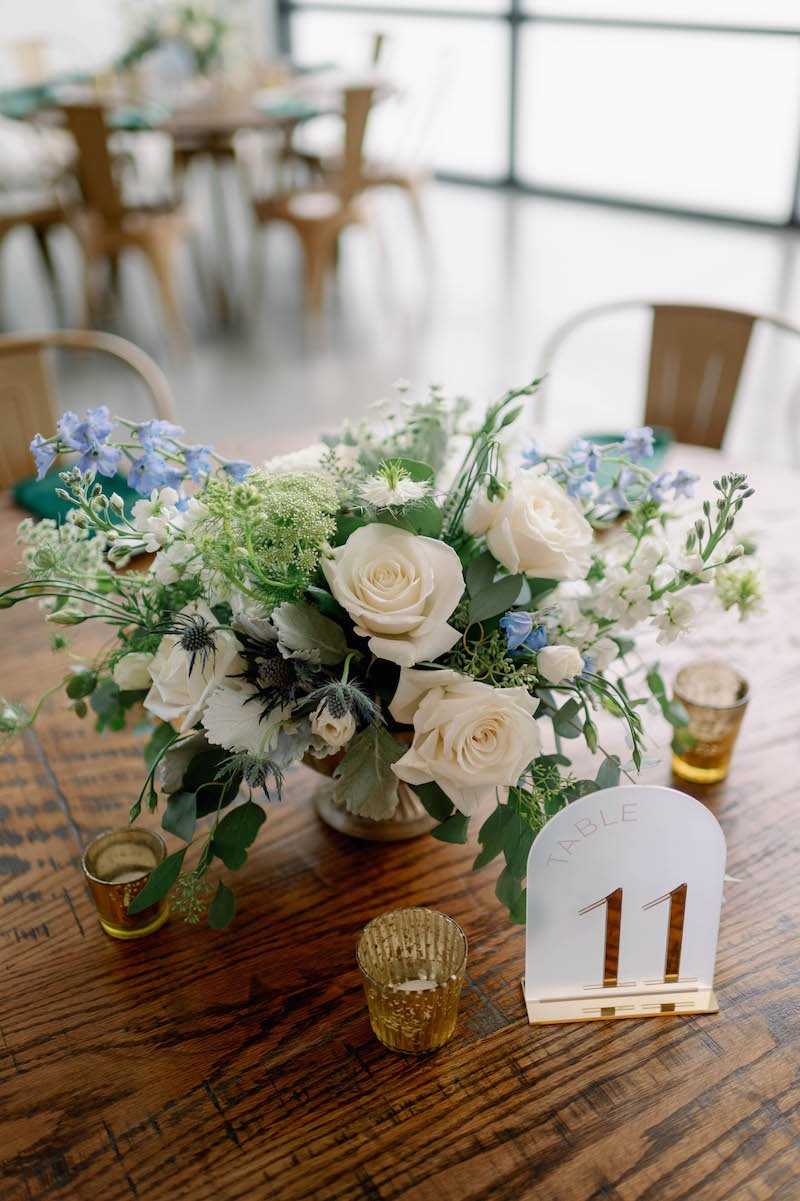 blue and white floral centerpiece for Mohave East wedding